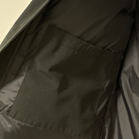 CANADA GOOSE JACKET - Picture 6 of 12